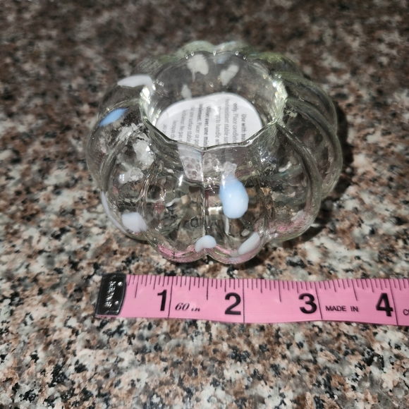 Glass Pumpkin Tealight Holders set of 3 - Picture 3 of 9